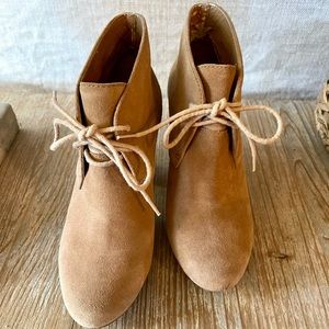 Fossil suede booties - size 6.5, tan/camel color